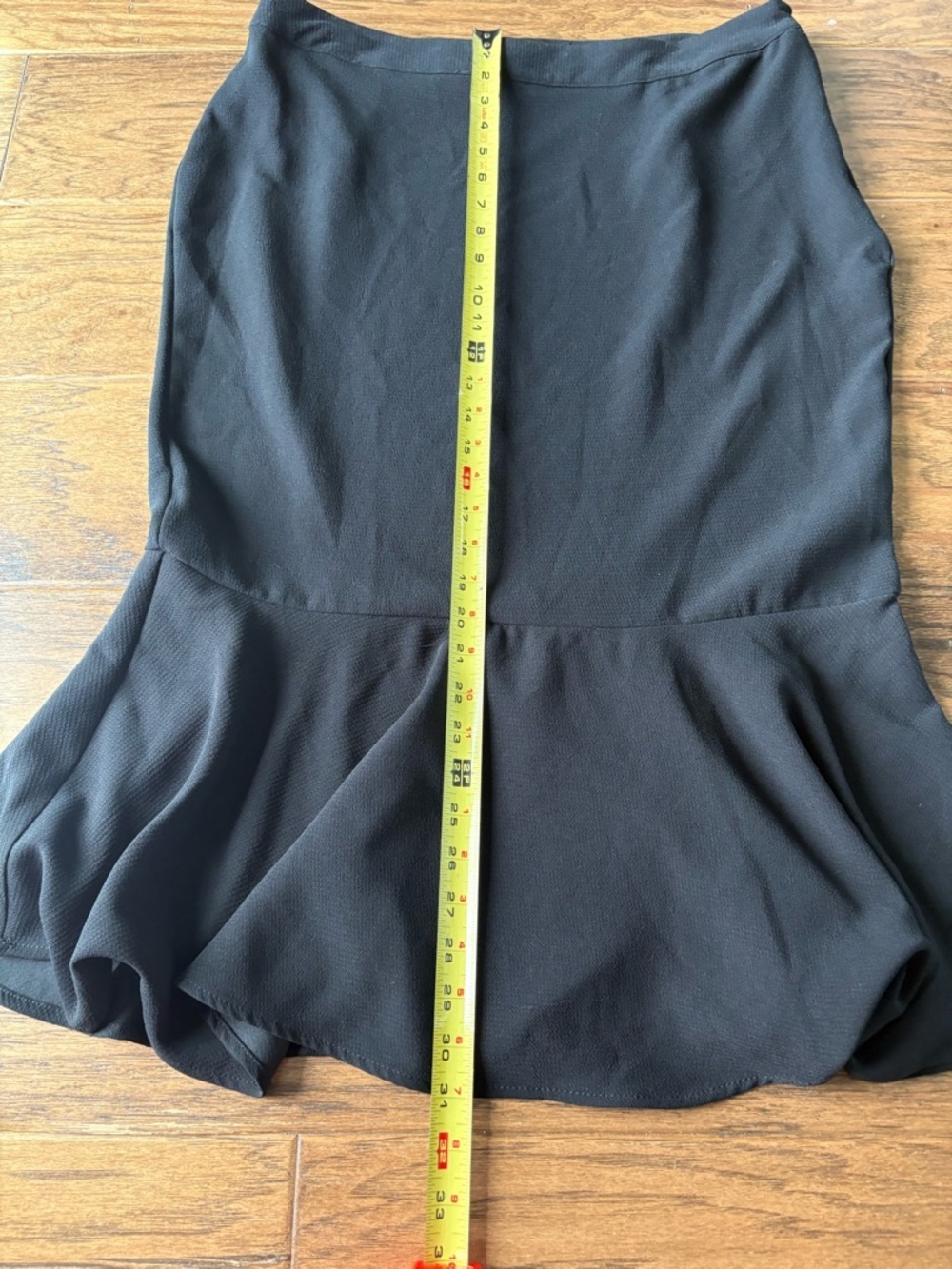 Who What Wear Black Pencil Skirt with Flared Hem - Picture 4 of 6